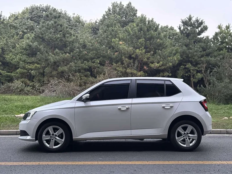 Skoda Citigo — фото 3