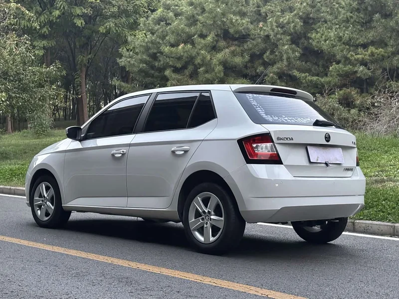 Skoda Citigo — фото 4