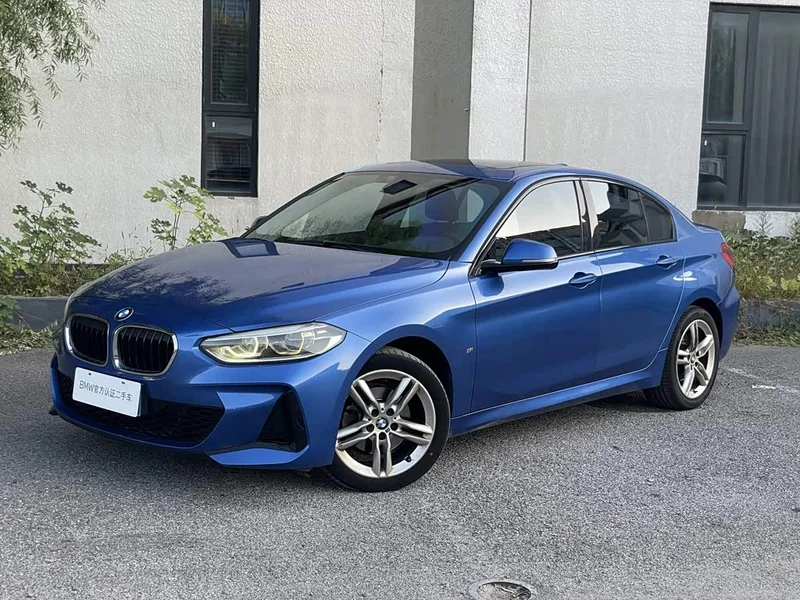 BMW 1-Series — фото 1