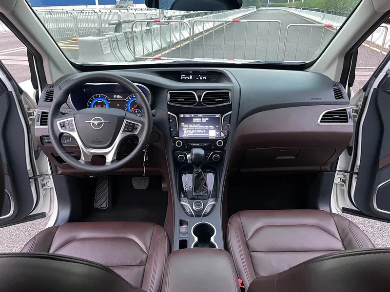 Haima V70 — фото 17