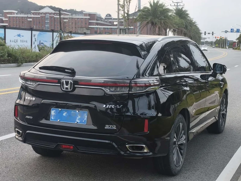 Honda UR-V — фото 3