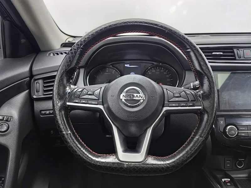 Nissan X-Trail — фото 11