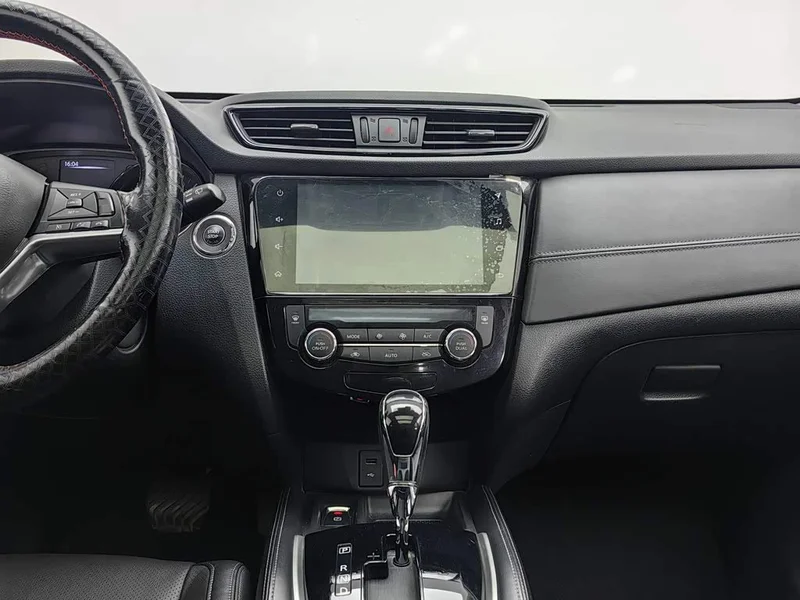 Nissan X-Trail — фото 12