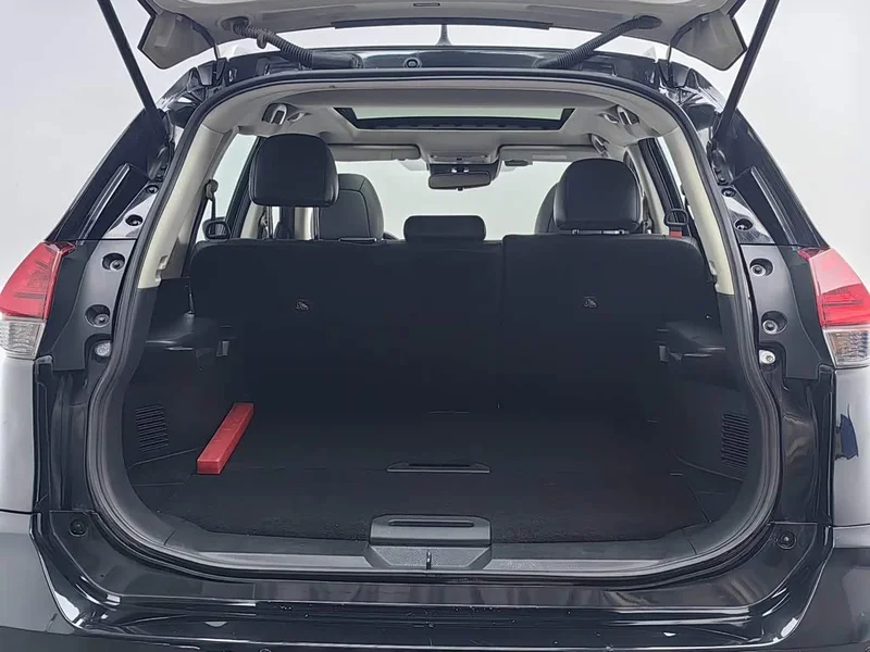 Nissan X-Trail — фото 16