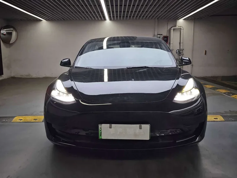 Tesla Model 3 — фото 2