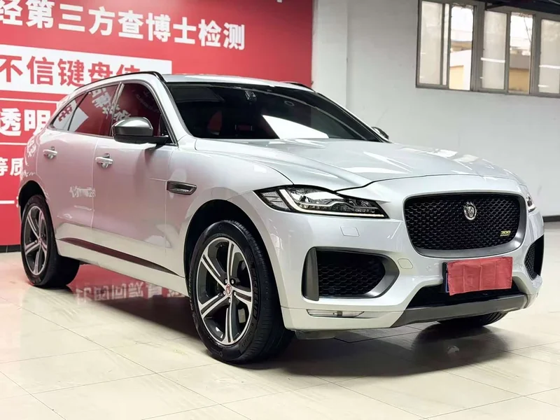 Jaguar F-PACE — фото 3