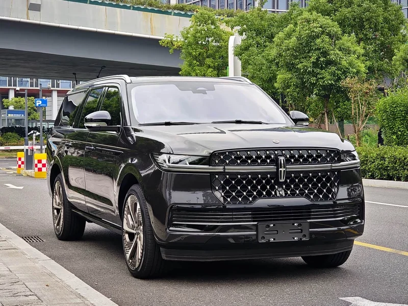 Lincoln Navigator — фото 3