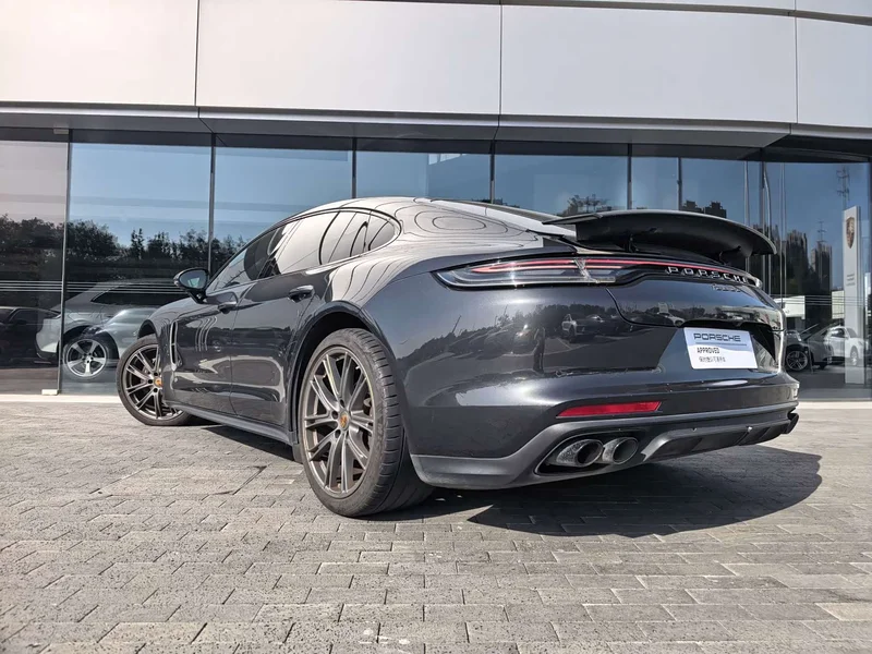 Porsche Panamera — фото 12