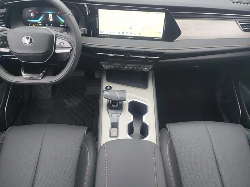 Changan X7 PLUS — фото 16