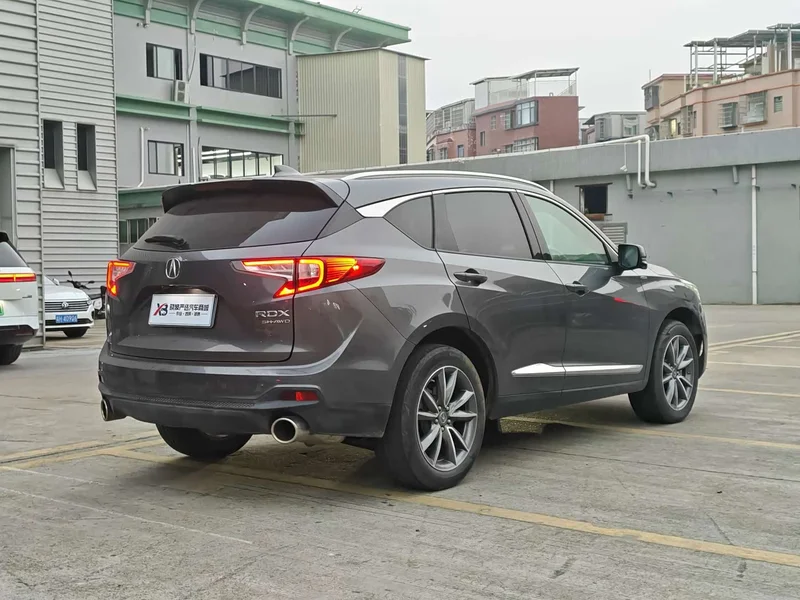 Acura RDX — фото 6