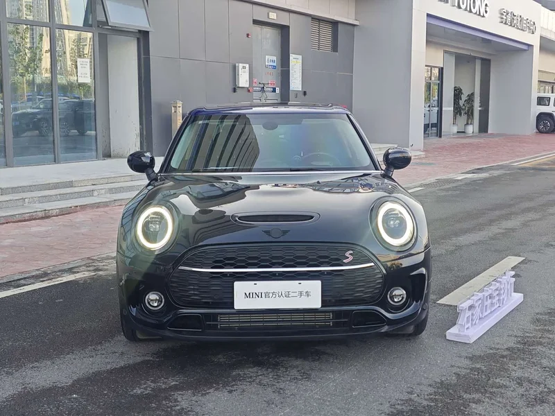 MINI CLUBMAN — фото 3