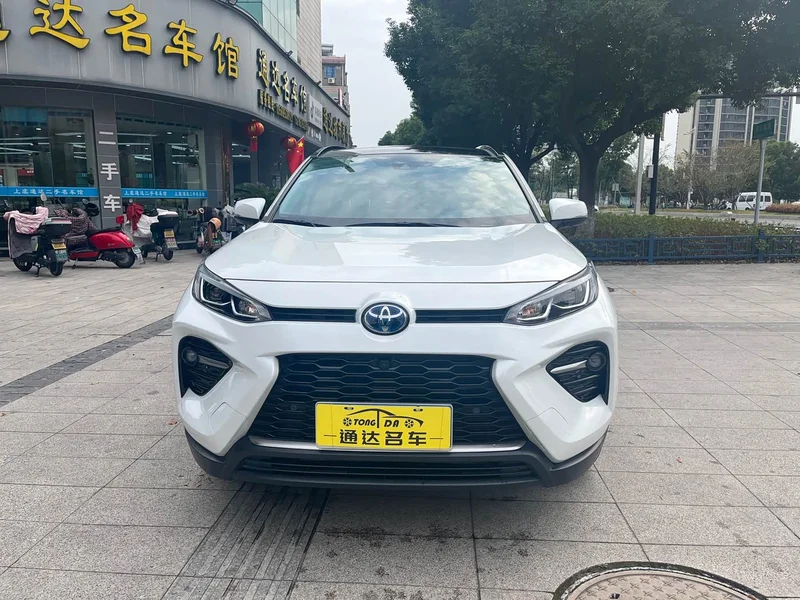 Toyota Wildlander — фото 3