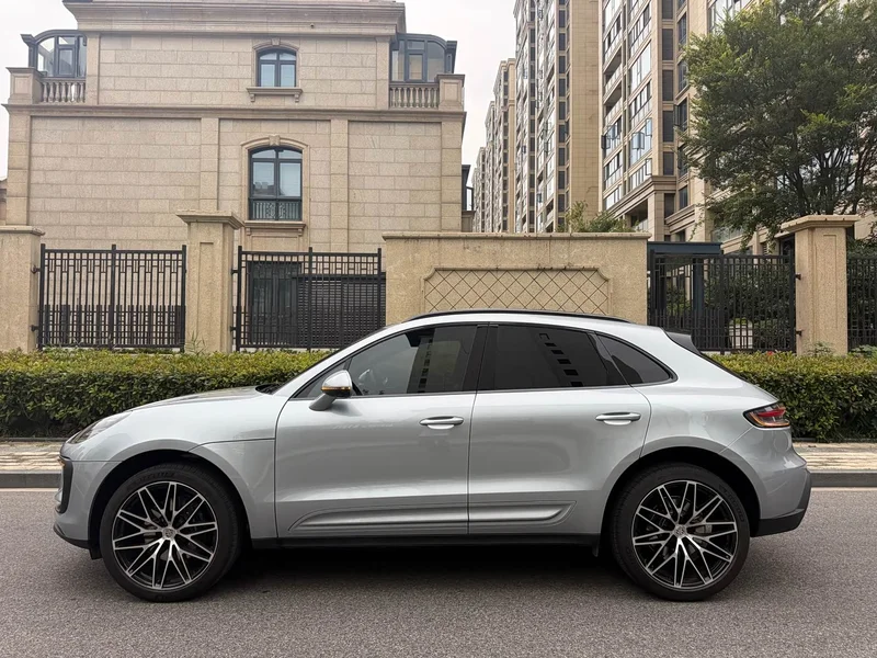 Porsche Macan — фото 7