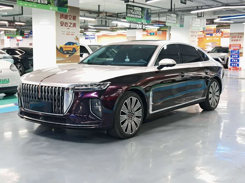Hongqi H9 — фото 1