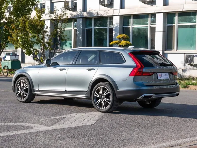 Volvo V90 — фото 2