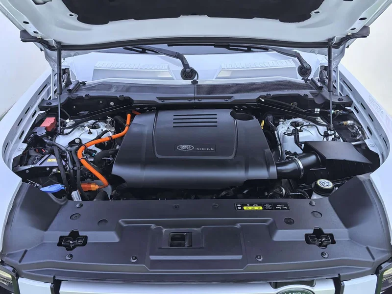 Land Rover Defender New Energy — фото 18