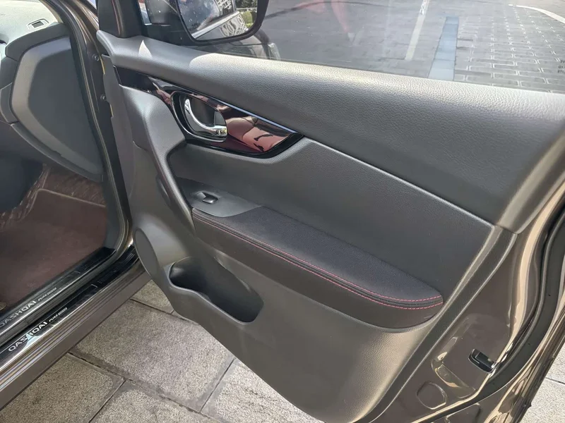 Nissan Qashqai — фото 12