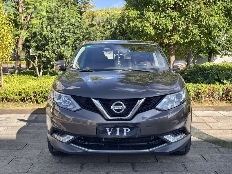 Nissan Qashqai — фото 2