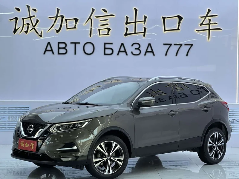 Nissan Qashqai — фото 1