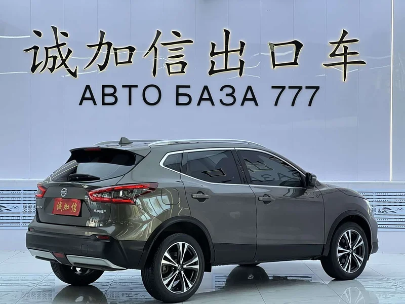 Nissan Qashqai — фото 4