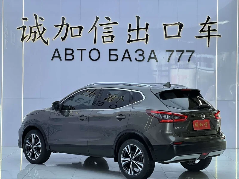 Nissan Qashqai — фото 6