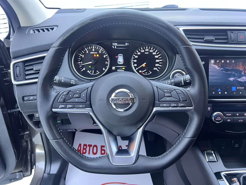 Nissan Qashqai — фото 10