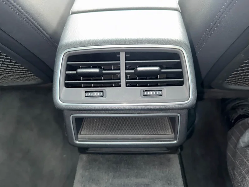 Audi A6 — фото 13