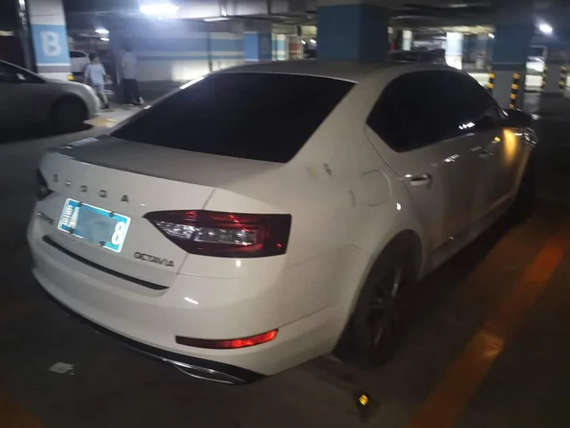 Volkswagen Octavia — фото 3