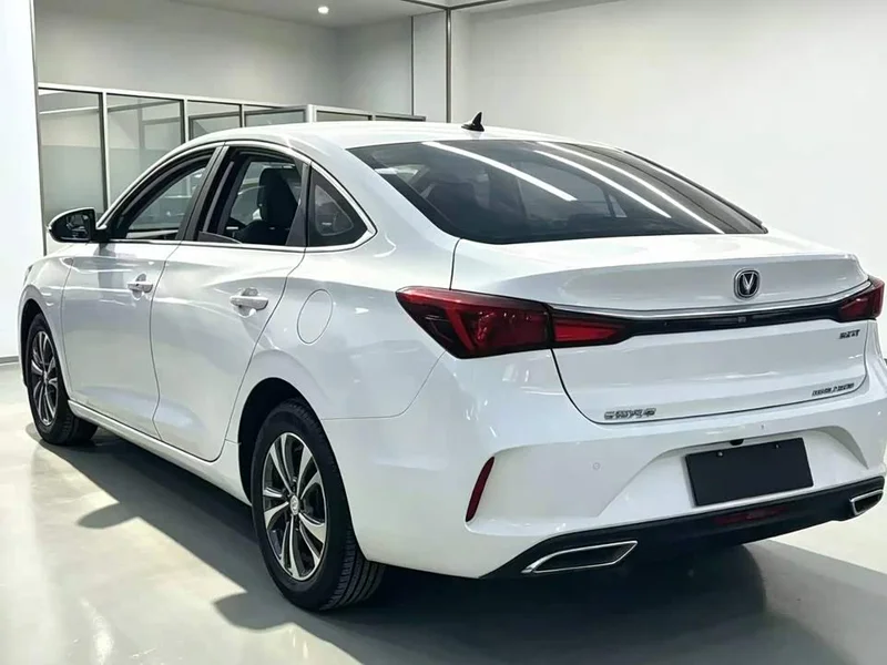 Changan Eado — фото 5