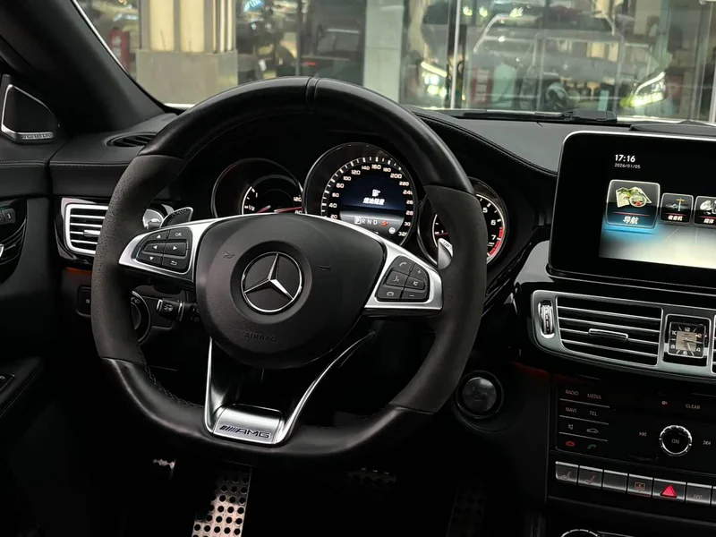 Mercedes-Benz CLS AMG — фото 11
