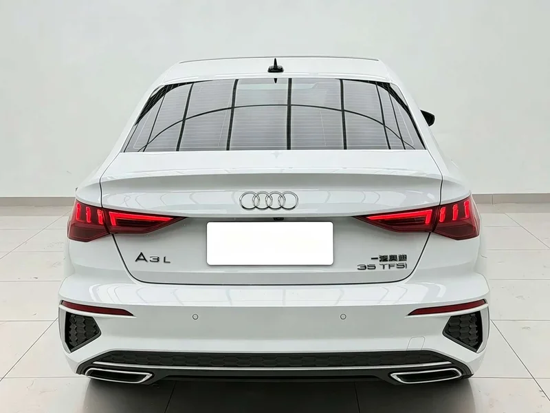 Audi A3 — фото 11
