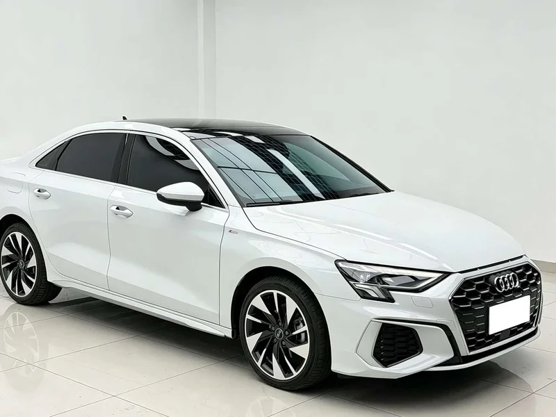 Audi A3 — фото 3