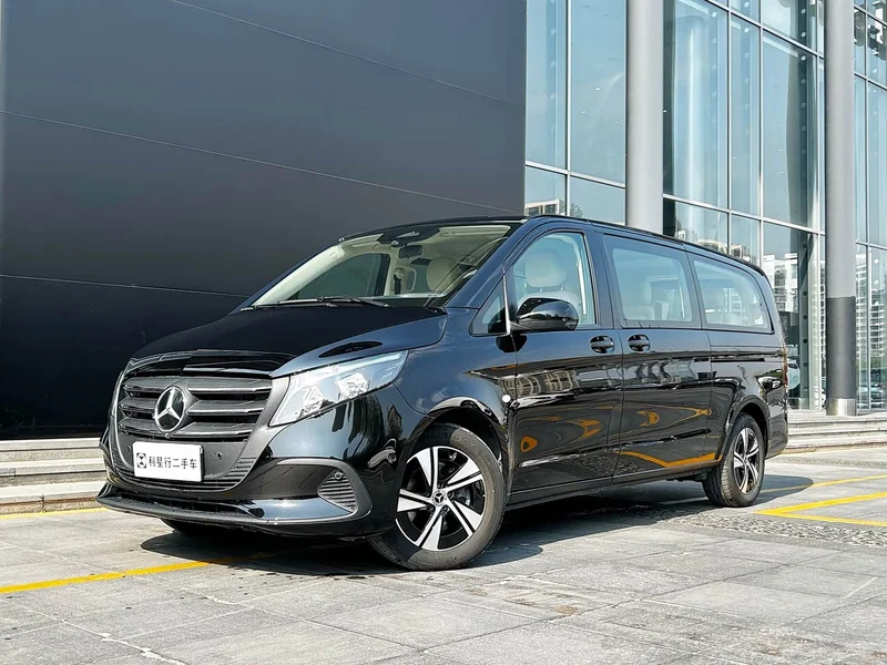 Mercedes-Benz Vito — фото 1