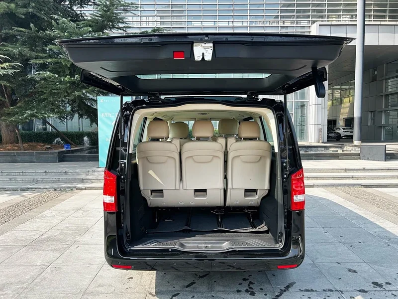 Mercedes-Benz Vito — фото 12