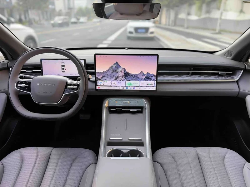 Roewe M7 DMH — фото 17