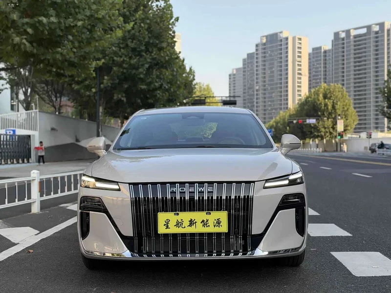 Roewe M7 DMH — фото 2
