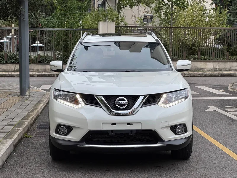 Nissan X-Trail — фото 2