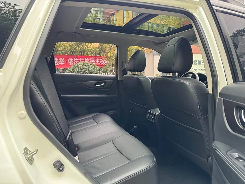 Nissan X-Trail — фото 23