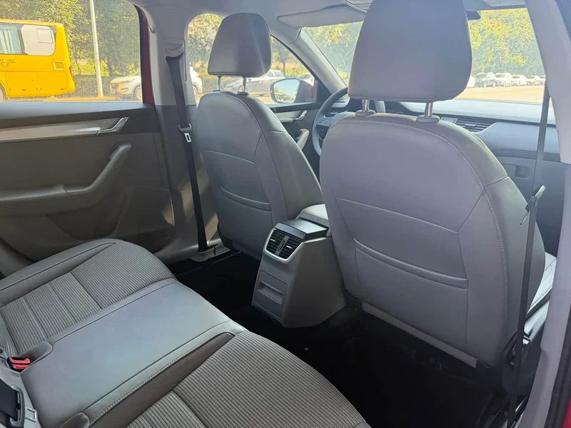 Volkswagen Octavia — фото 7