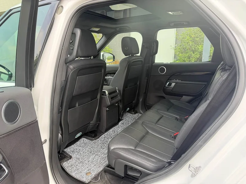 Land Rover Discovery — фото 14