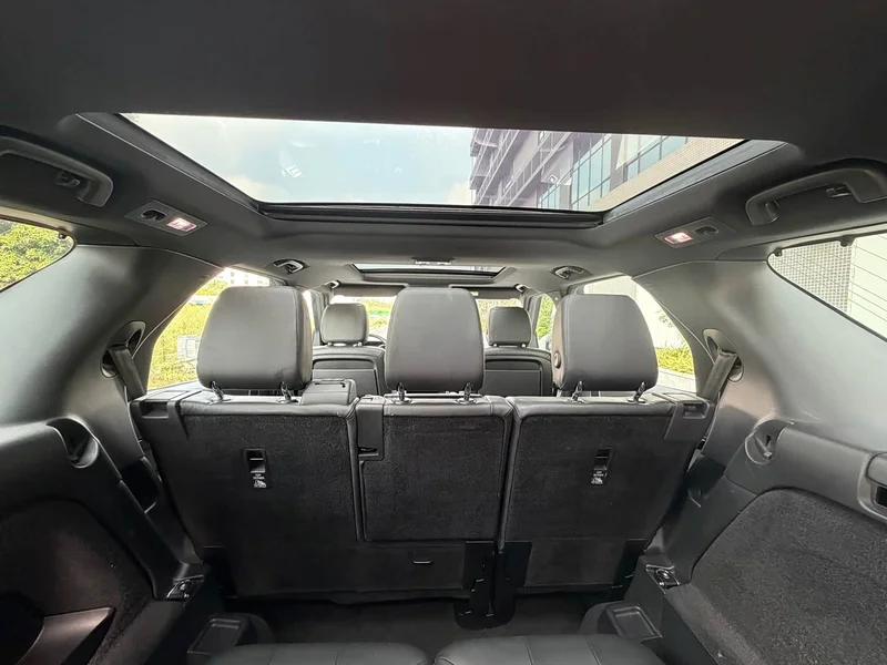 Land Rover Discovery — фото 16