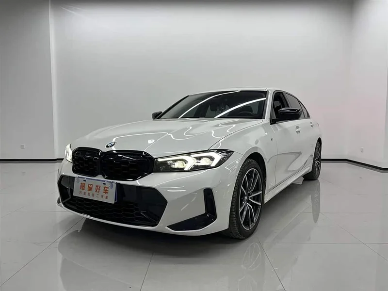 BMW 3-Series — фото 1