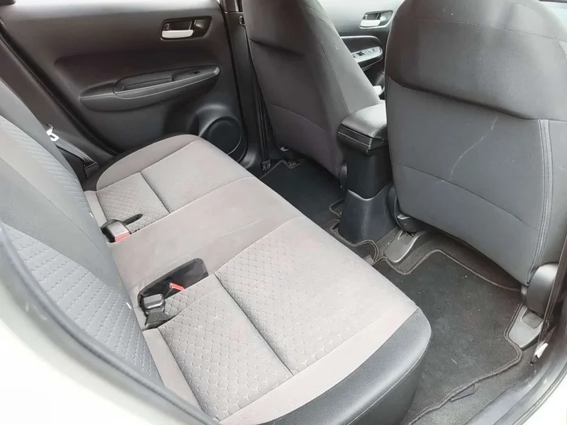 Honda Fit — фото 9