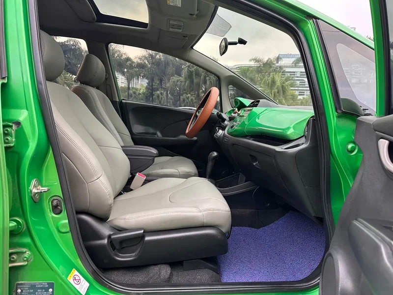 Honda Fit — фото 18