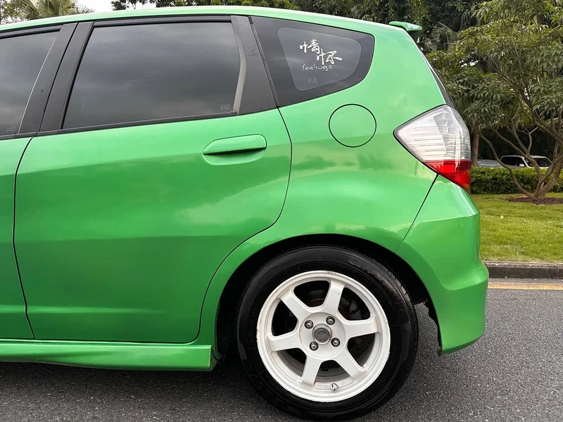 Honda Fit — фото 24