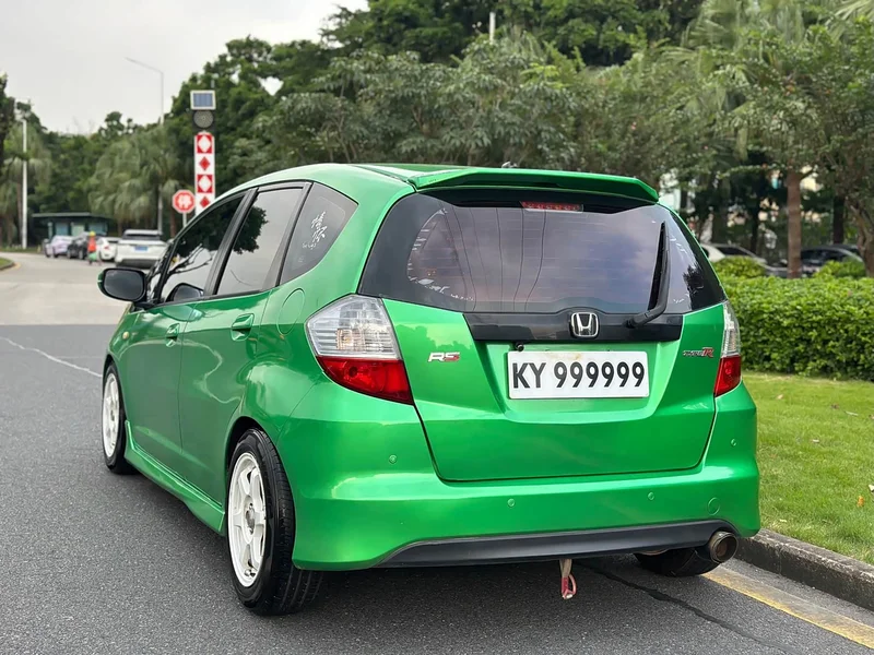 Honda Fit — фото 5