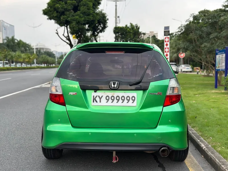 Honda Fit — фото 6