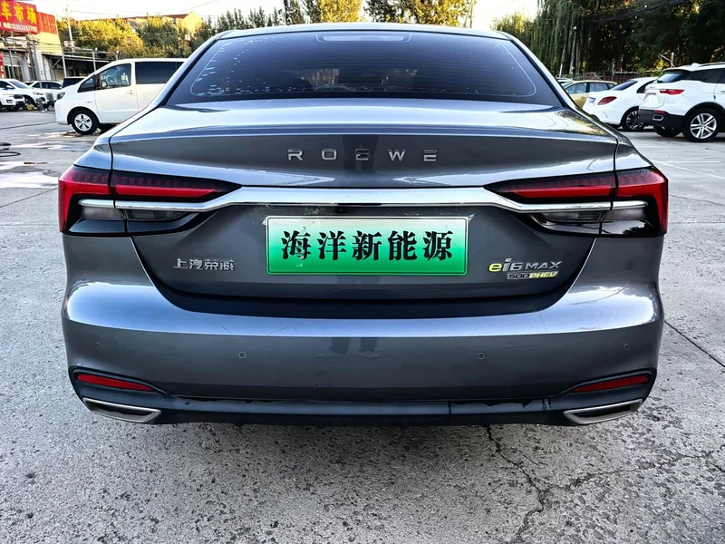 Roewe i6 MAX New Energy — фото 6