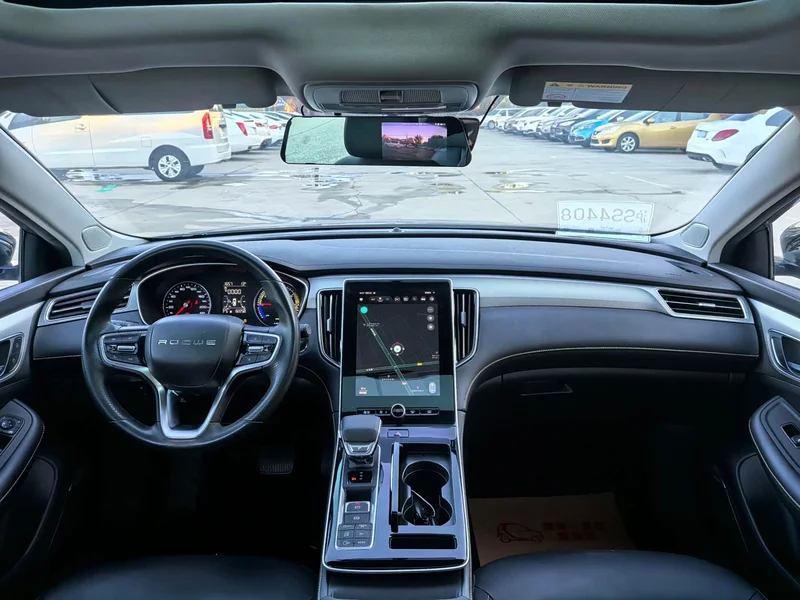 Roewe i6 MAX New Energy — фото 9