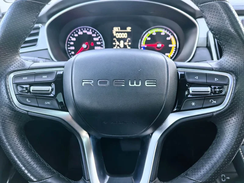 Roewe i6 MAX New Energy — фото 10